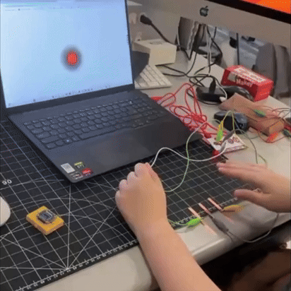 Another attempt at completing a circuit: I placed copper tape on the table, with each strip connected to a different key, triggering different effects. Using this as a prototype, I could design something similar to a piano.